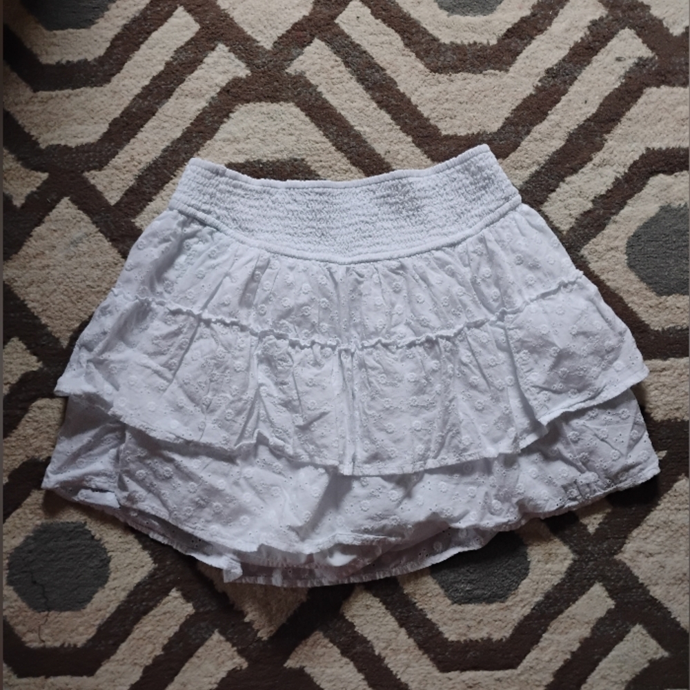 White Hollister Skirt Size Large